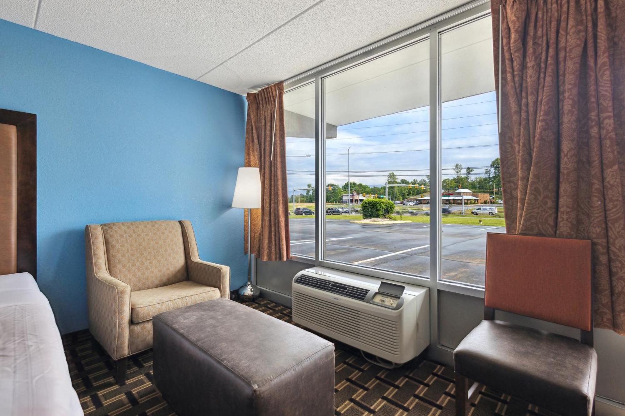 Relax Inn By Oyo Greeneville Near Hwy Us-321 Екстер'єр фото