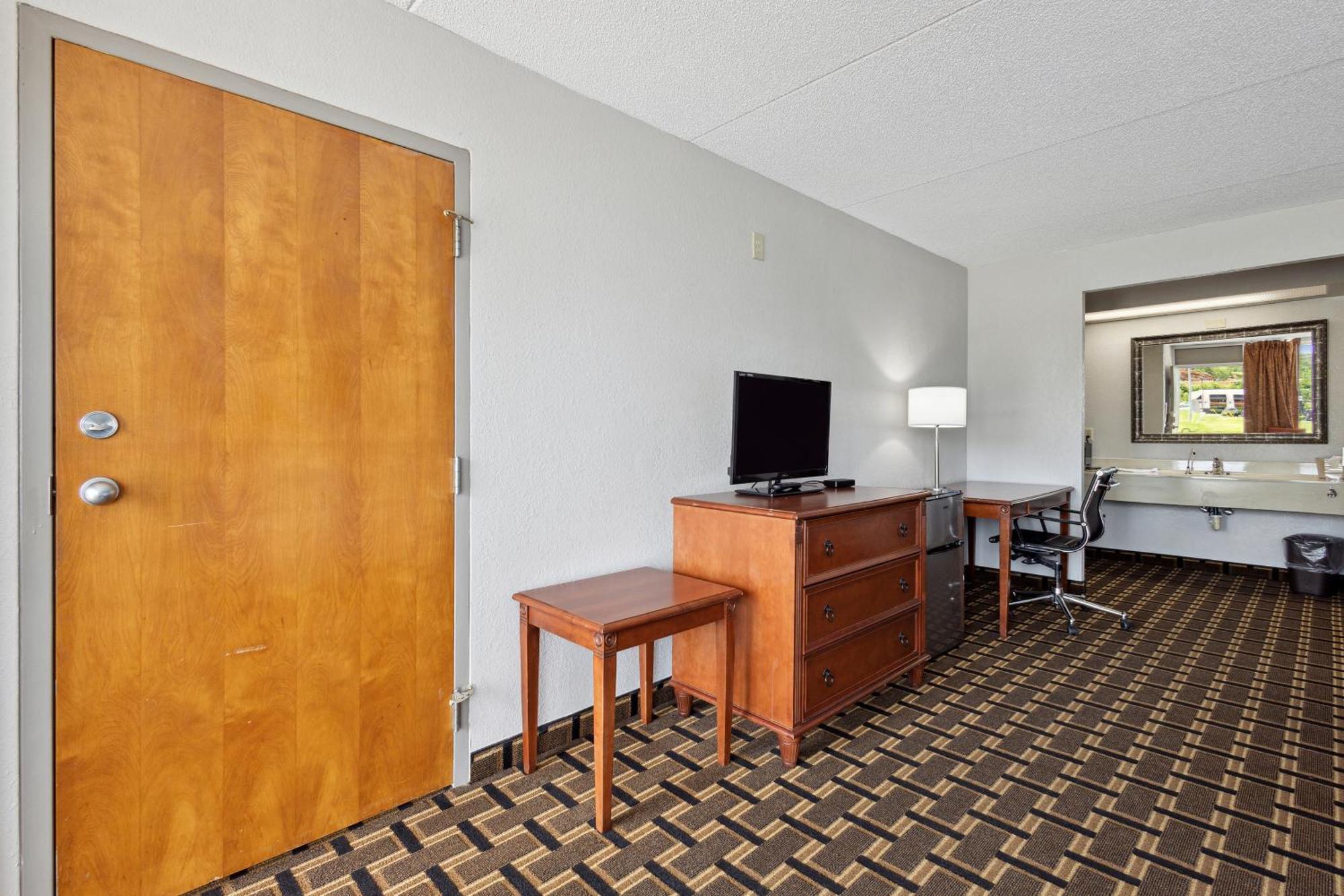 Relax Inn By Oyo Greeneville Near Hwy Us-321 Екстер'єр фото