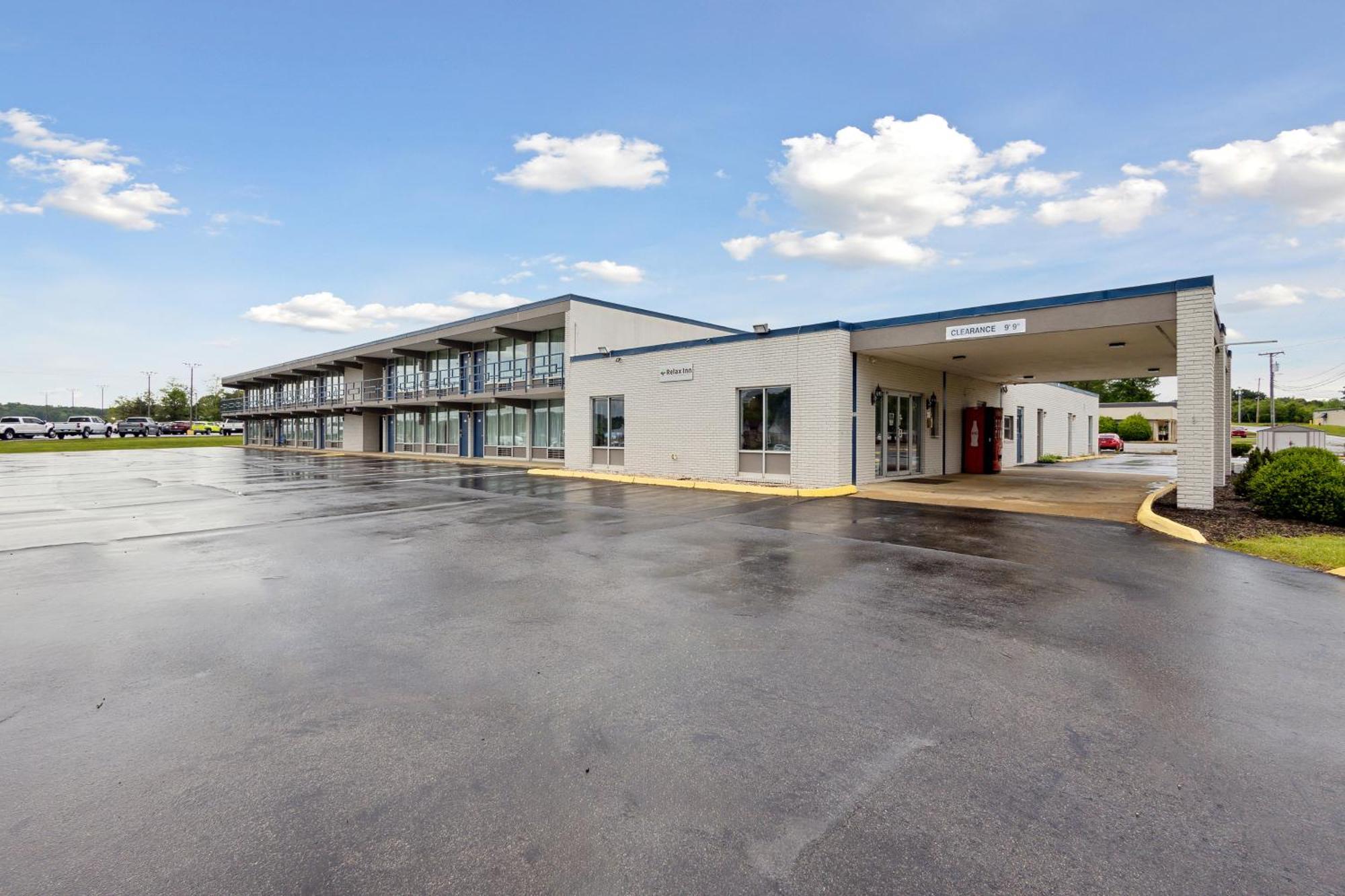 Relax Inn By Oyo Greeneville Near Hwy Us-321 Екстер'єр фото